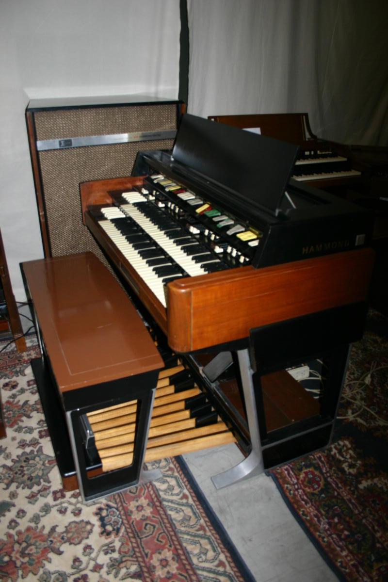 Hammond X77 met Leslie for sale